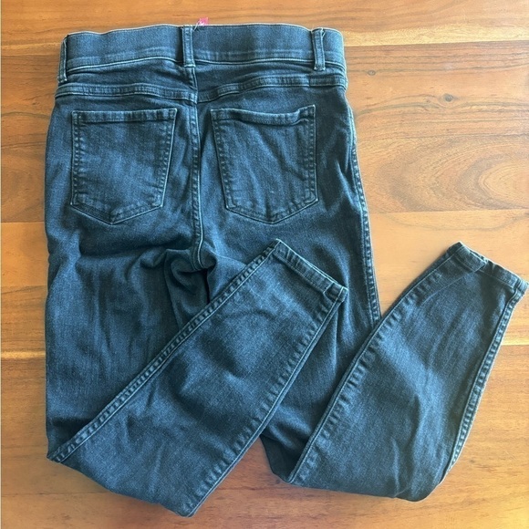 SPANX Ankle Pull On Jeans - Picture 6 of 6